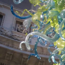 V&A Rotunda Chandelier Dale Chihuly 2001